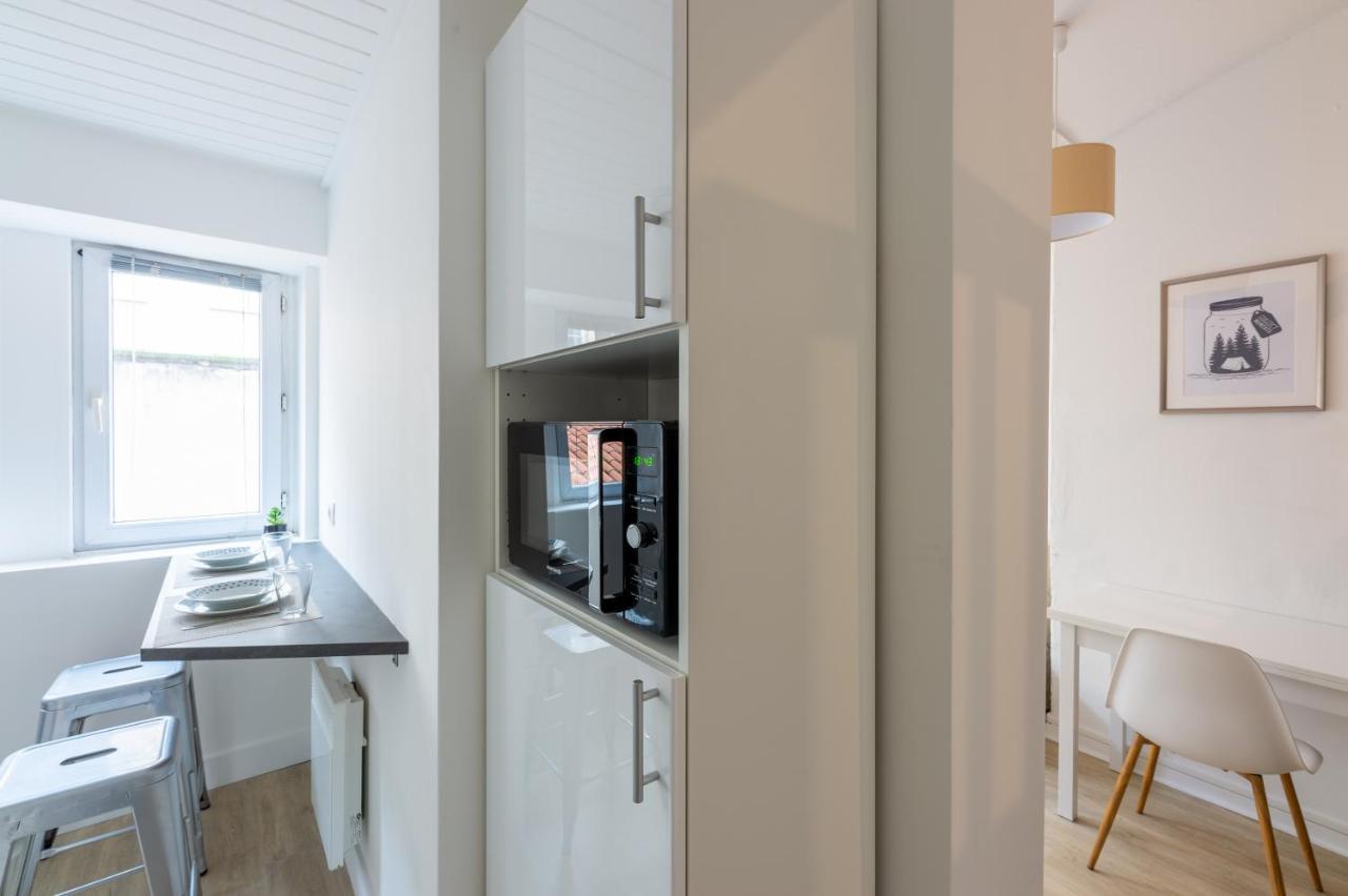 Honore Suite Ferrandiere Lyon Bagian luar foto